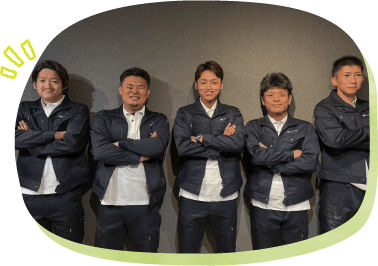 スタッフ集合写真